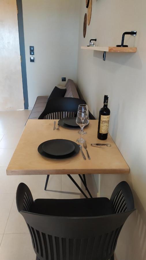 Giodriana Cozy Studio Agia Marina المظهر الخارجي الصورة