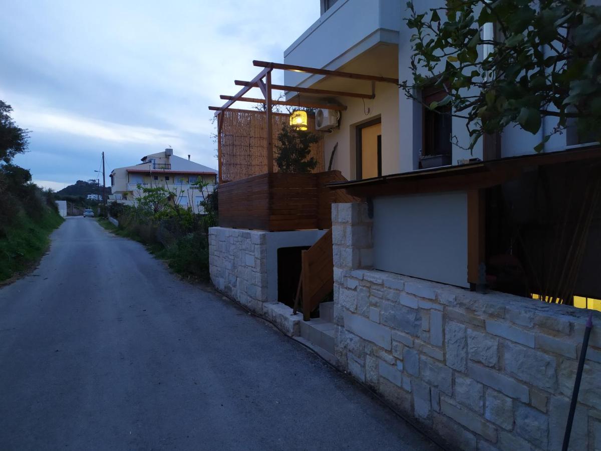 Giodriana Cozy Studio Agia Marina المظهر الخارجي الصورة