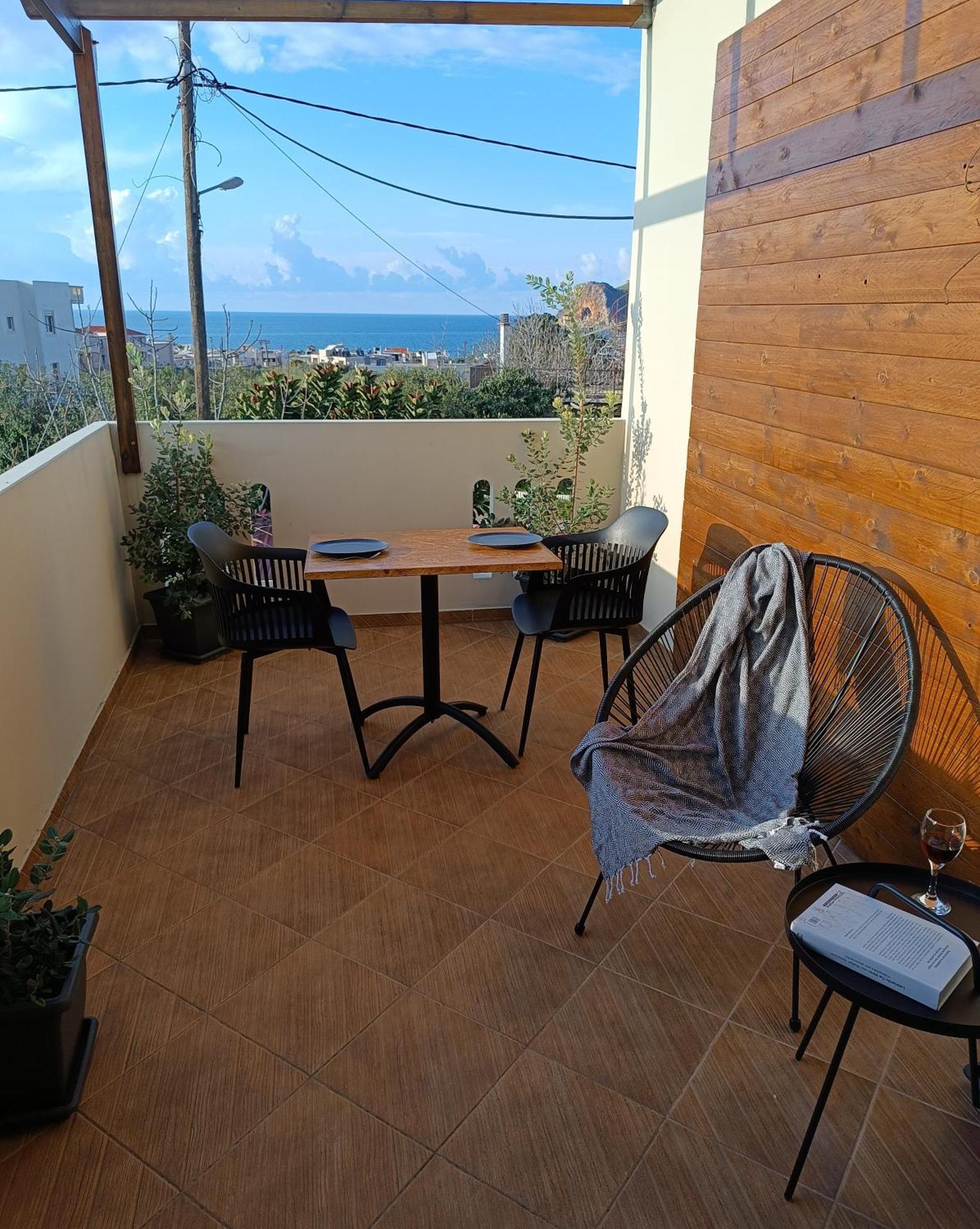 Giodriana Cozy Studio Agia Marina المظهر الخارجي الصورة
